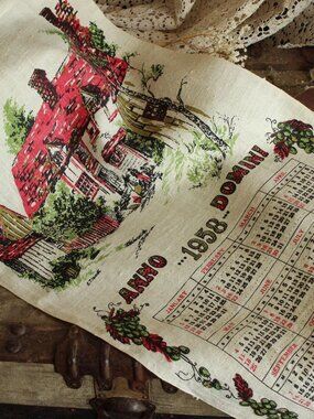Vintage 1950s Calendar Towel, 1958 Stevens Linen Country Home Print with Hanging